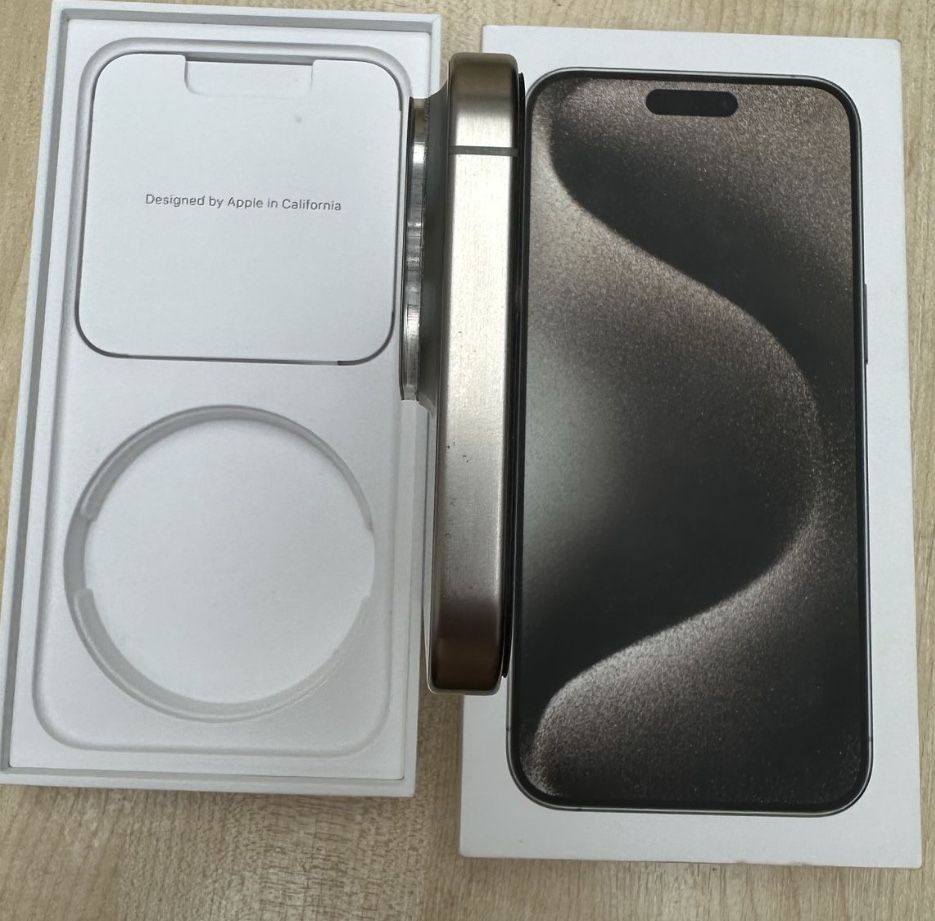 Iphone 15 Pro Max, 256 GB (як новий)