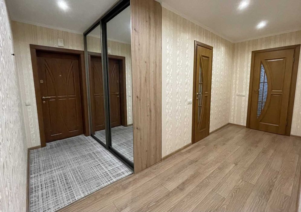 2к новобудова з ремонтом в Дубове, мінімальне переоформлення