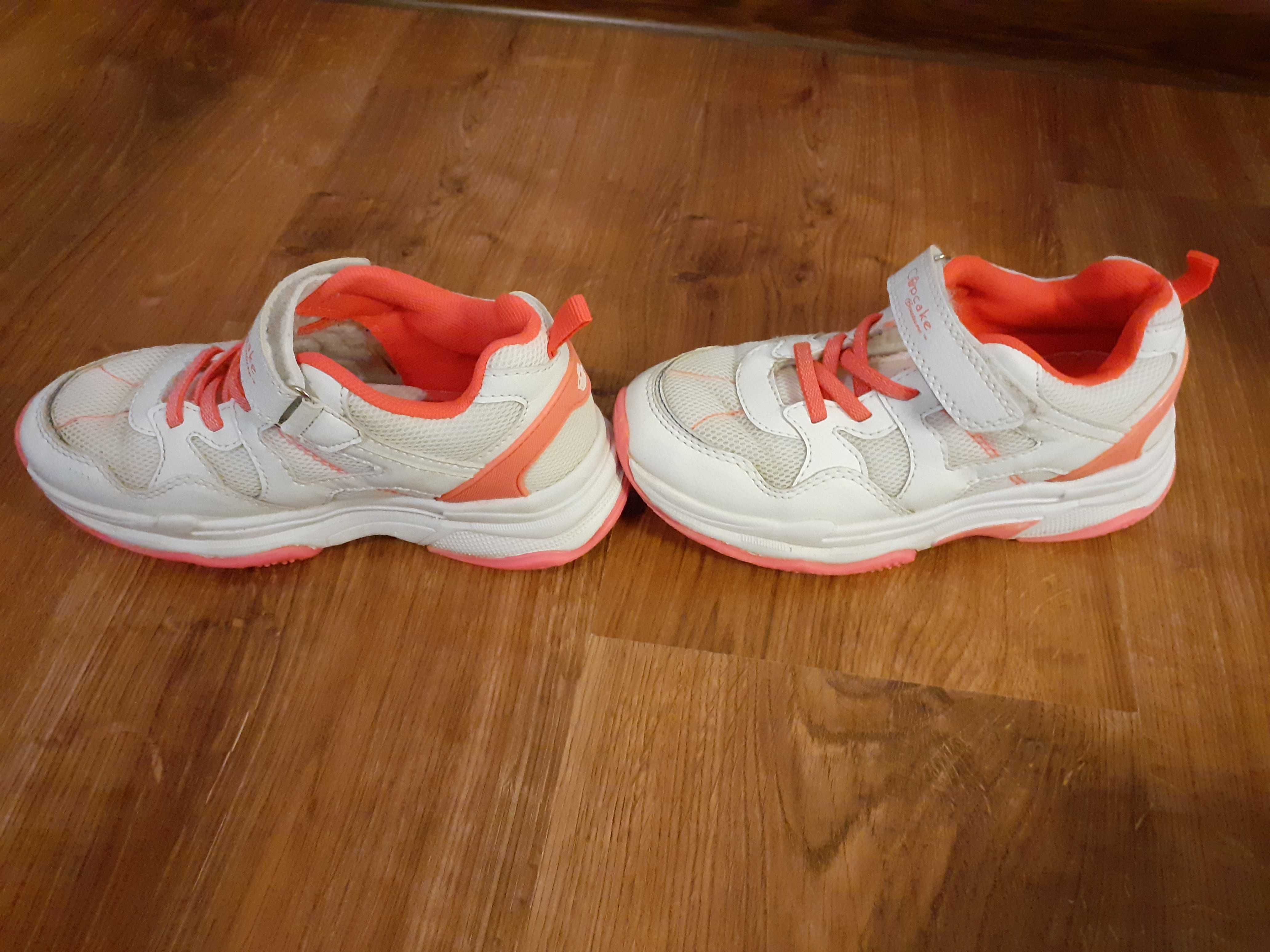 Buty dla dziewczynki