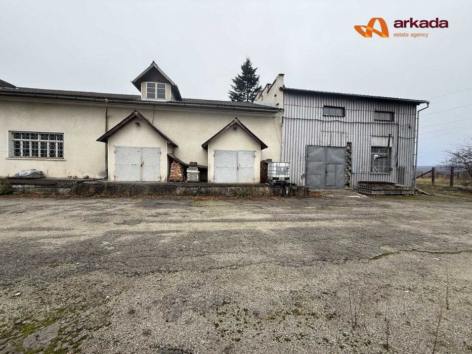 Продаю виробничо-складське приміщення в с. Вістова