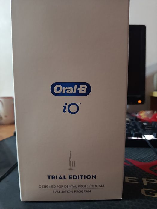 Oral-B iO 6 нова! Преміум щітка з AI та Bluetooth