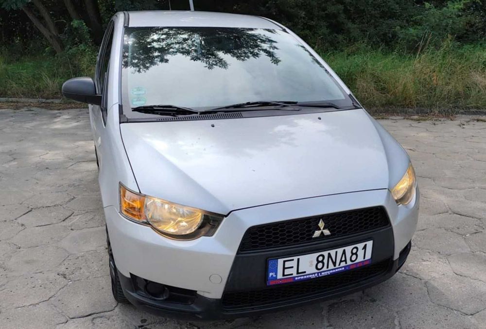 MITSUBISHI Colt 1.1 2009r.