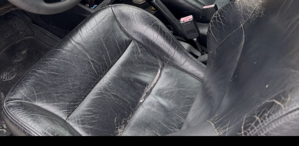 Bancos citroen saxo cup pele