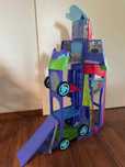 Base autocarro PJ Masks + 3 principais e carros