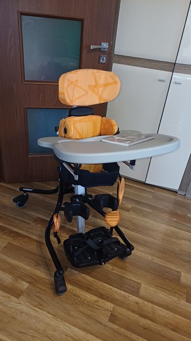 Pionizator dziecięcy SM Squiggles Stander 1 Leckey