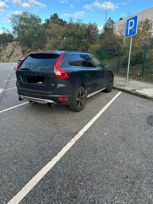 Volvo XC60 R-Design