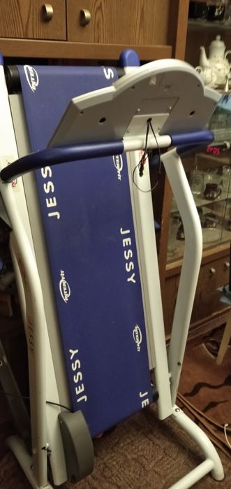 Бігова доріжка Jessy