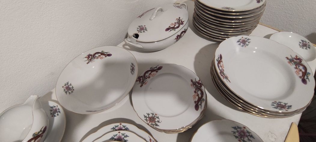 Serviço Porcelana Japonesa (38 peças)