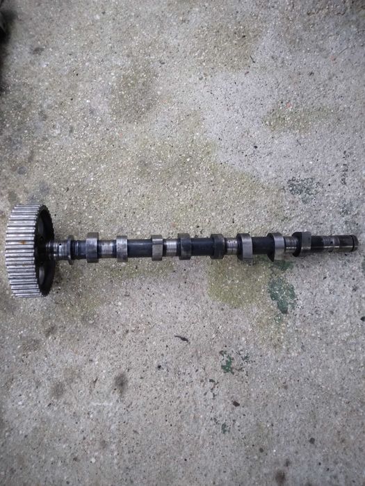 Vendo cabeça de motor, renault clio 1500 dci 65 cavalos, ano 2002