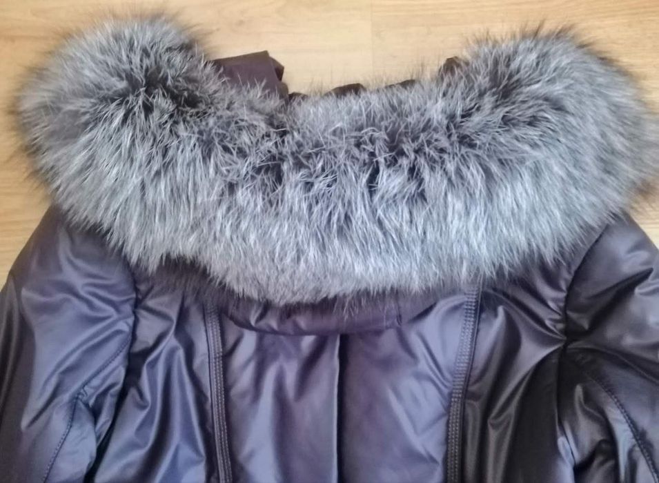 Зимове пухове пальто