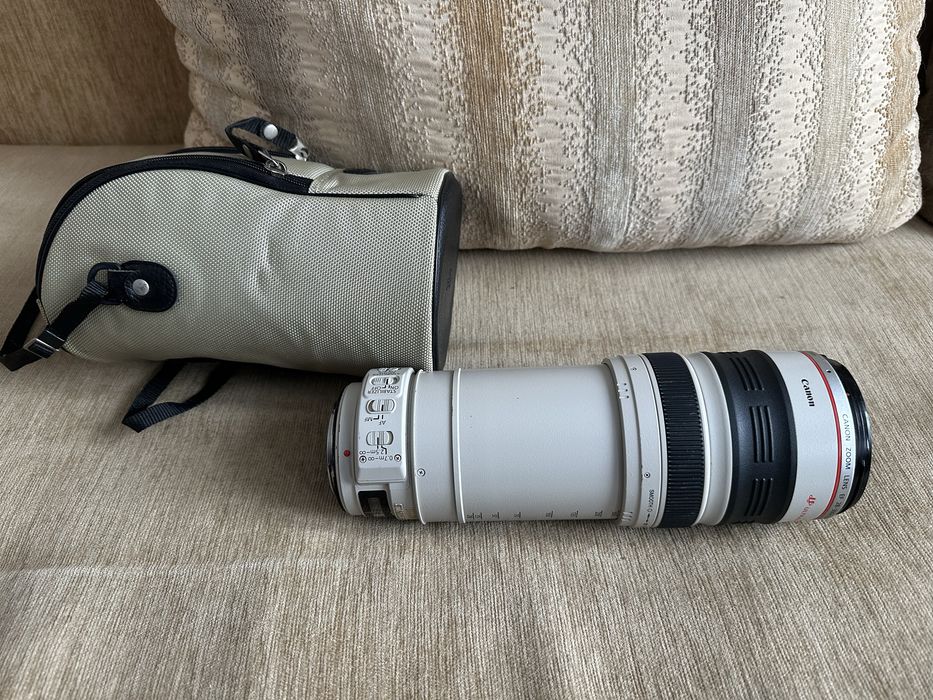 Об'єктив Canon EF 28-300mm f/3.5-5.6L IS USM