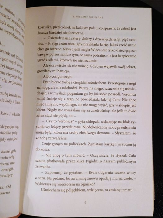 Te wiedźmy nie płoną książka