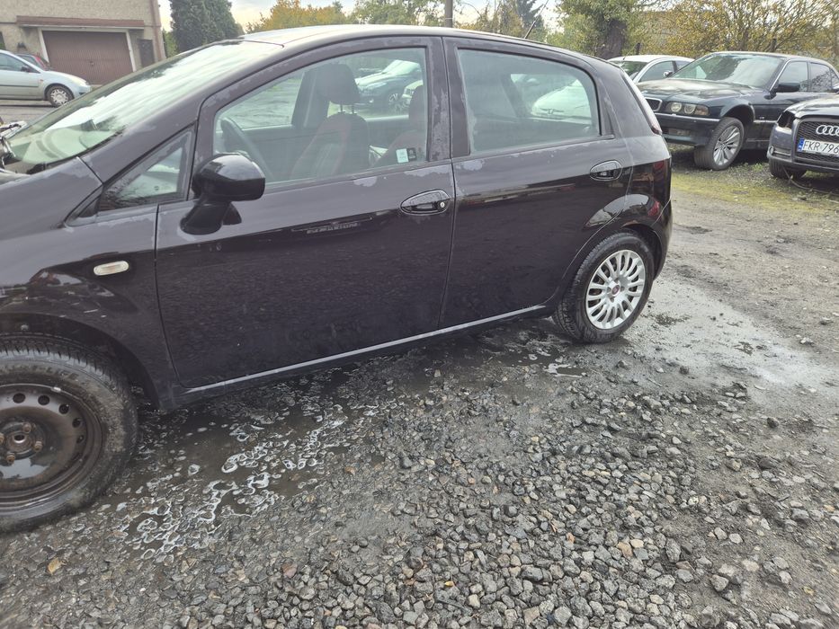 Fiat Grande Punto Evo 2013rok 1.4b 750/A 750a drzwi klapa zderzak