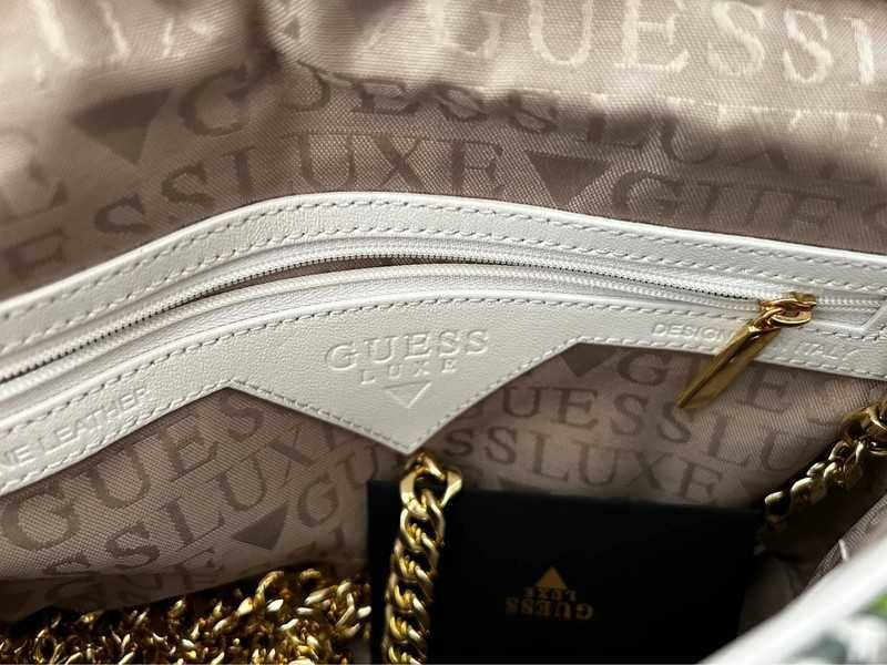 Torebka Guess Luxe
