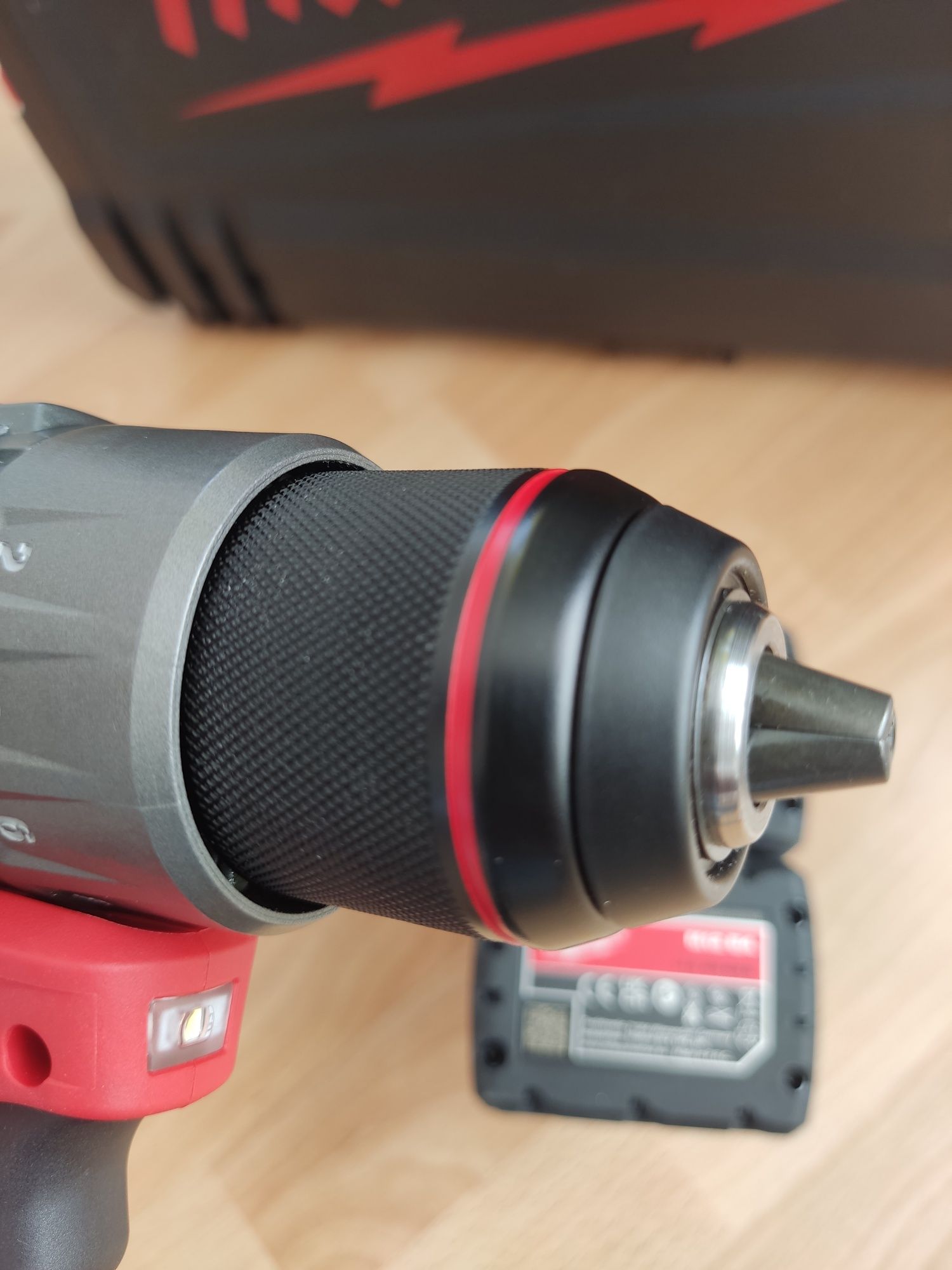 Wkrętarka MILWAUKEE M12 FPD2 + 2x4.0Ah  NIEUŻYWANA