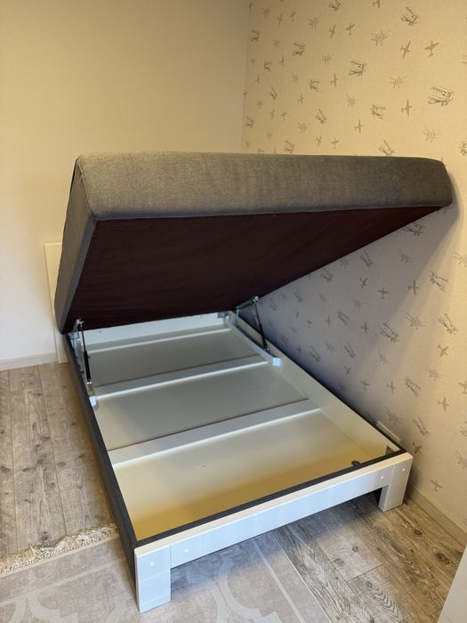 Кровать, ортопед матрас, ukrizra mebel 1,4*2м