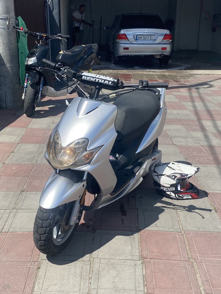 Продам yamaha jog r/rr на документах