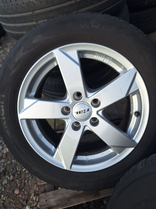 Koła zimowe Audi A4 B9 B8  205 60 r16