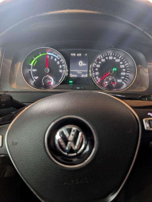 Volkswagen e golf