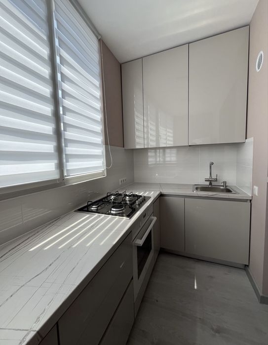 Здається в довгострокову оренду 1 кім квартира по вул.Довженка