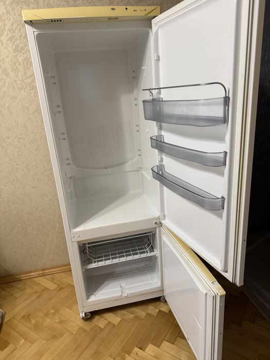 Продам холодильник б/у робочий стан