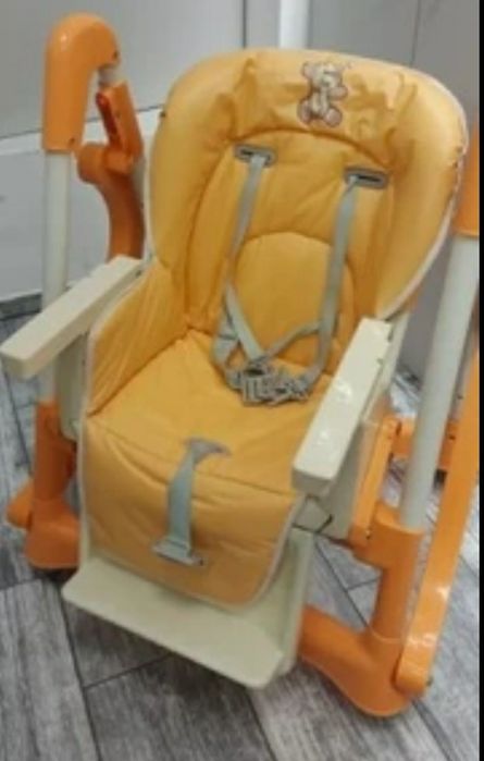 Chicco Krzesełko stoliczek do karmienia dzieci