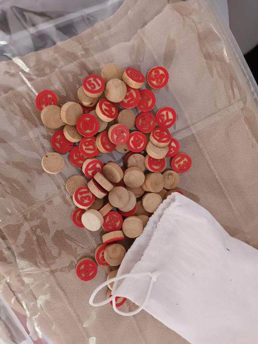 Peças  de Lotto em madeira