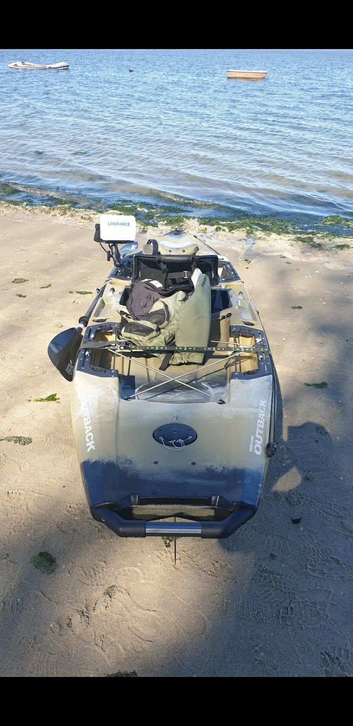 Kayak Hobie Outback 2020 MD 180 kick up+ Sonda Lowrance HDS Live 7"+At