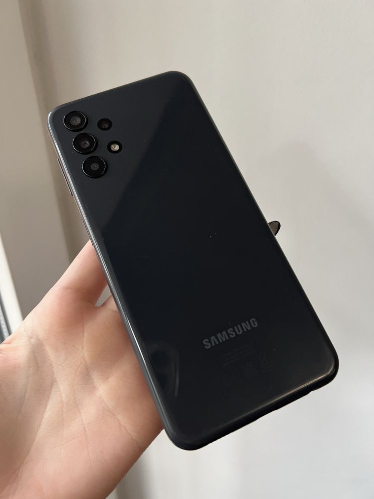 Продам Galaxy samsung a13 4/64gb