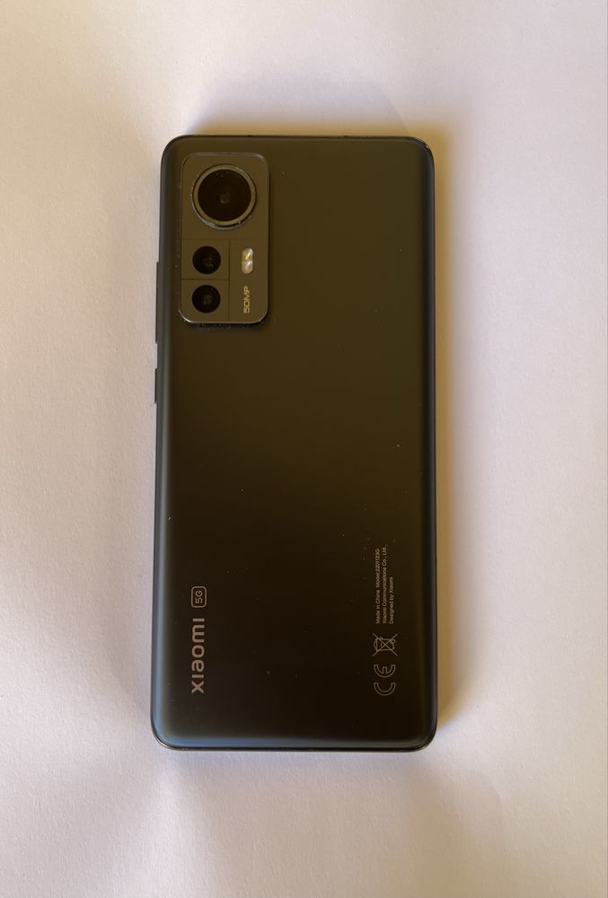 Xiaomi Redmi Note 12 128gb W/ Charger and cell phone cover