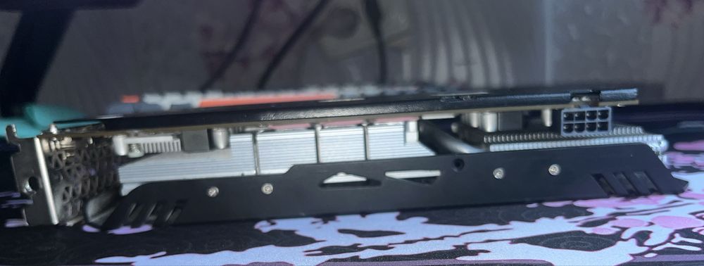 продам видео карту rx590 8gb