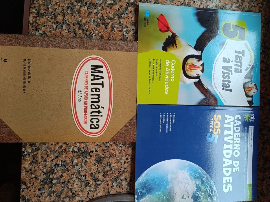 Livros e CD do 5 ano e sexto