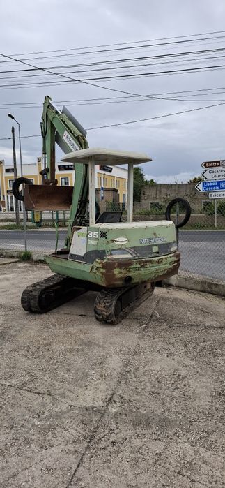Giratória Mitsubishi