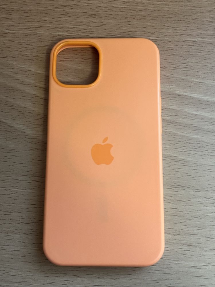 Чехол IPhone 13