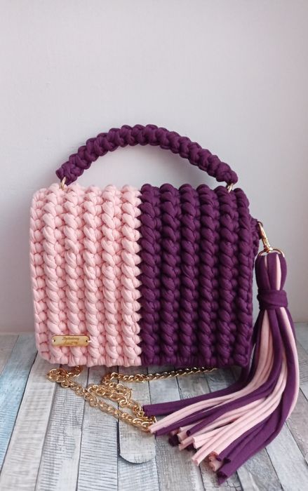 Unikatowa torebka kopertówka handmade dostępna od ręki
