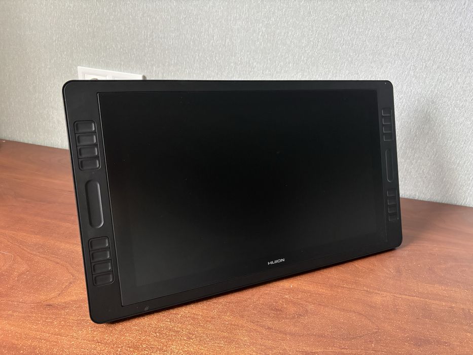 Графічний монітор Huion Kamvas Pro 20