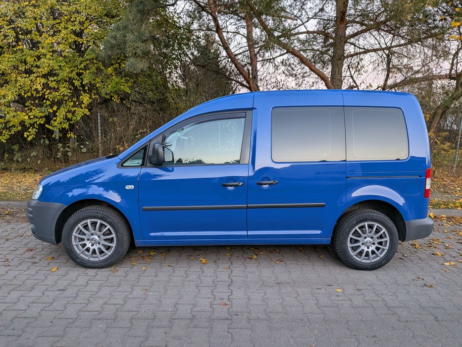 Caddy,7 osób ,1.6 benzyna ,klima, zarejestrowany