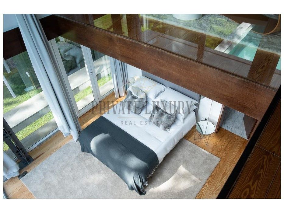 Moradia de luxo, primeira linha Golfe e vista lago.