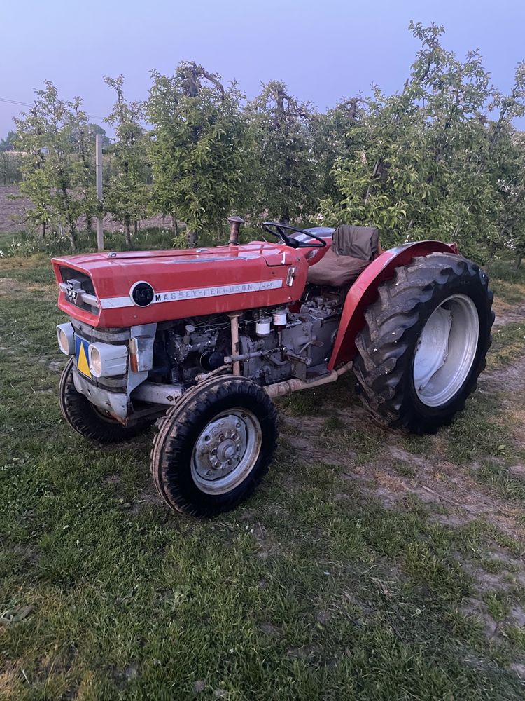 Massey Ferguson MF 147v gruby most, sadowniczy,255,335,135,247