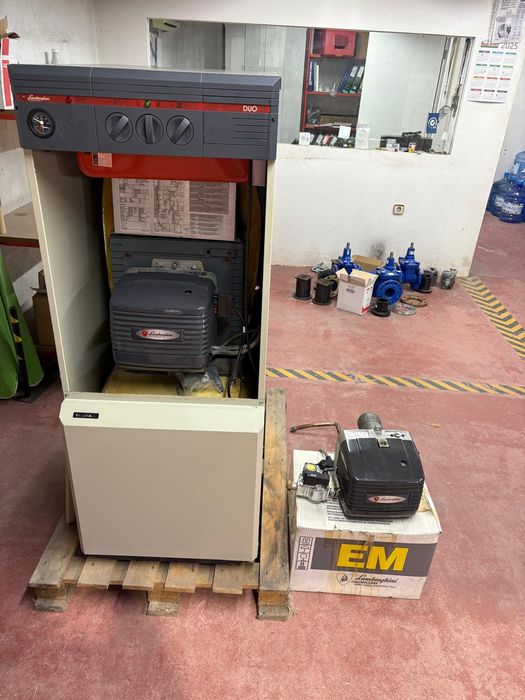 Vendo caldeira lamborghini nova