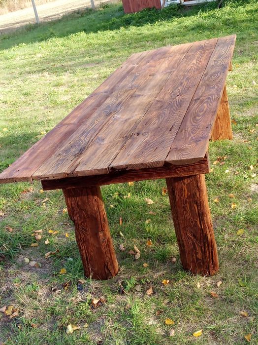 Drewniany stół,stare drewno