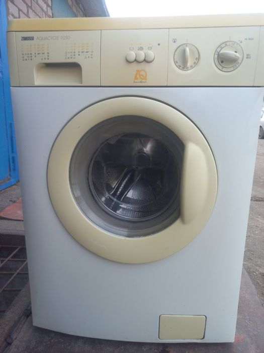 Zanussi Aquacycle 1050 Работает