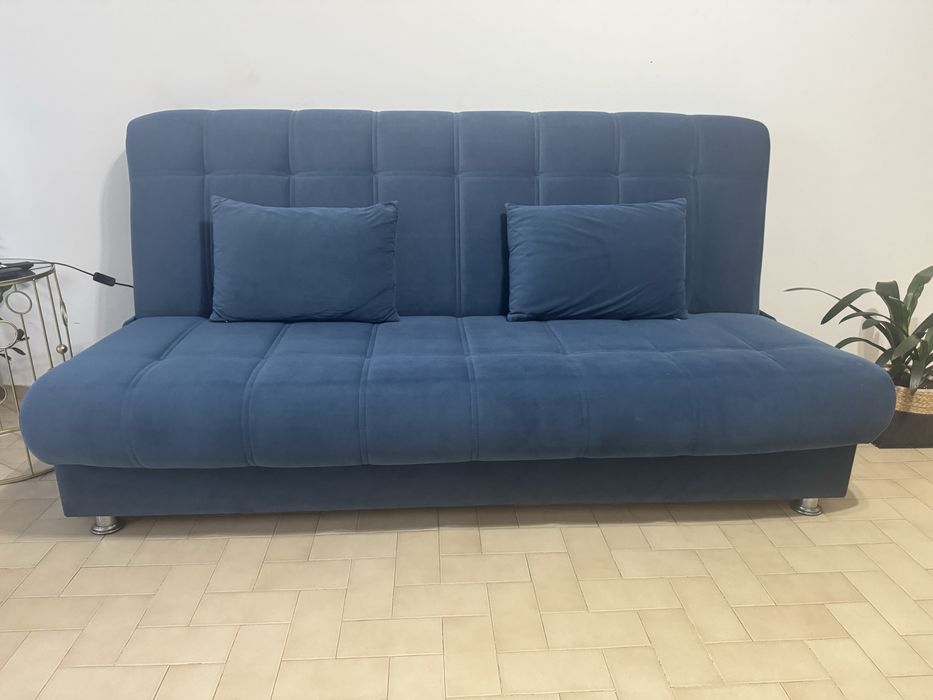 Sofá cama em ótimo estado