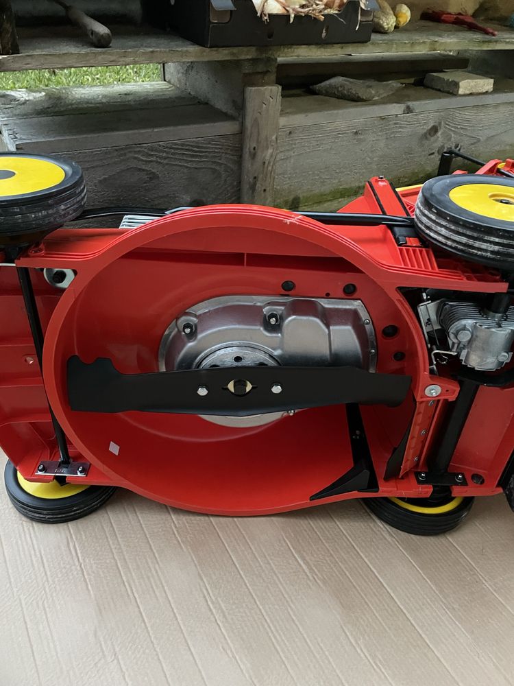 maquina de cortar relva wolf de 190cc nova