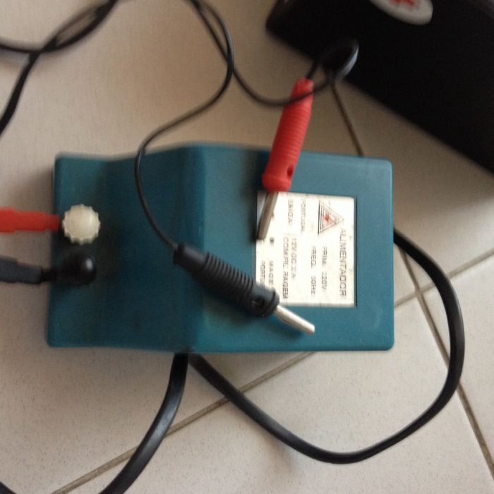 1 alimentador elétrico pouco uso-bom estado