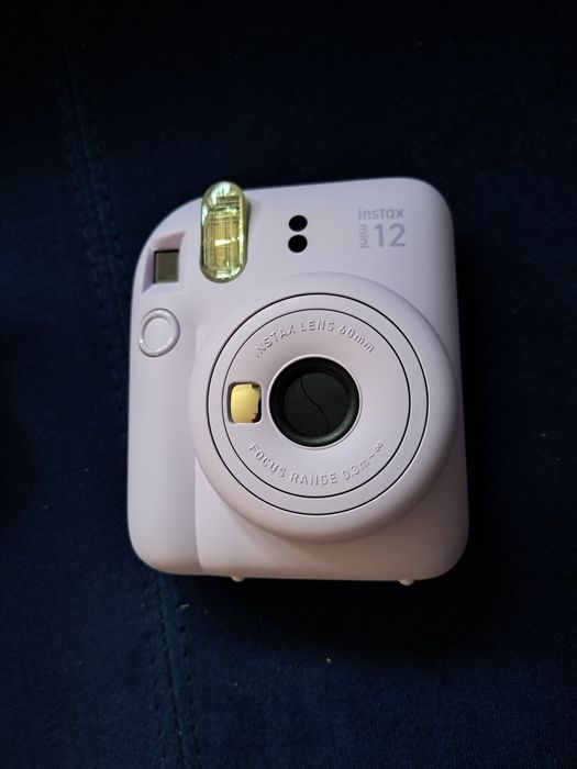 Fujifilm instax mini 12