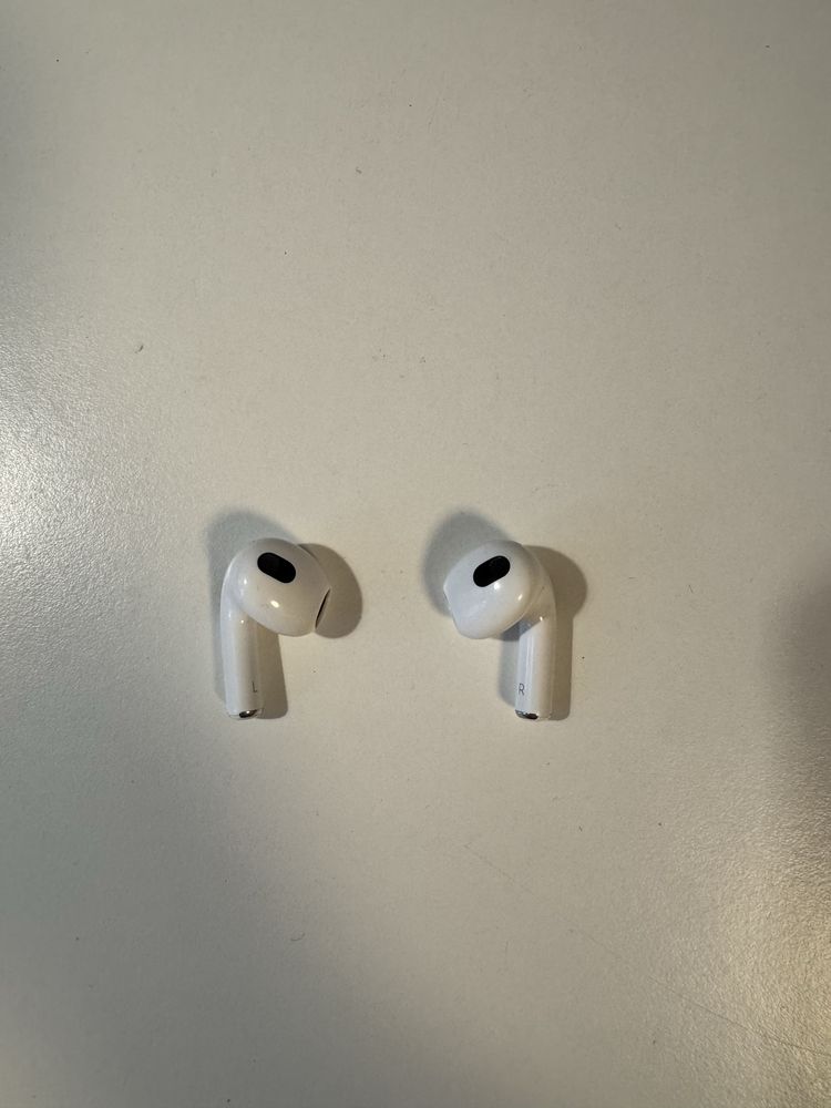AirPods 3 generacja