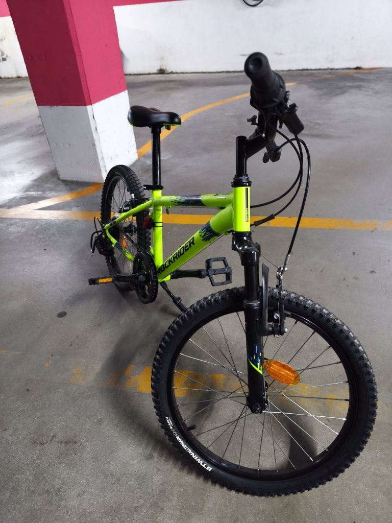 Vendo Bicicleta rockrider roda 20 como nova!
