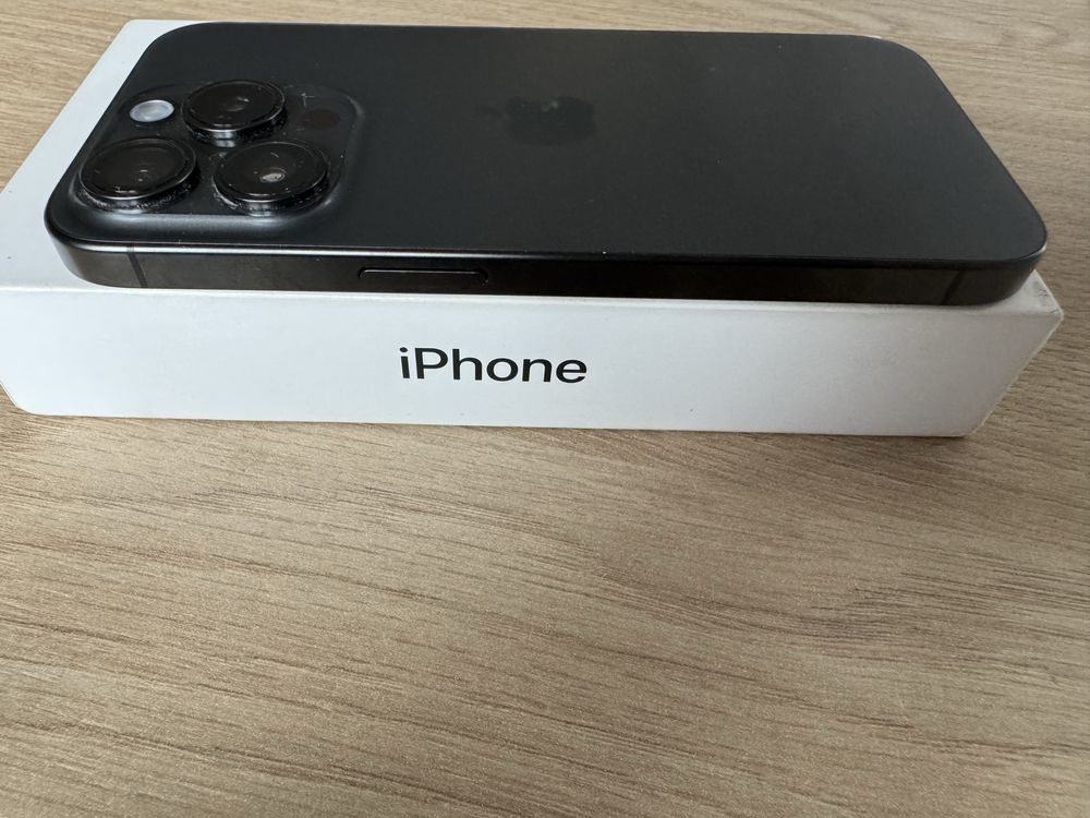 IPhone 15 pro 256GB