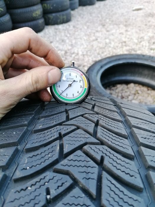 225/45/18 Dunlop 2022 rok zimowe